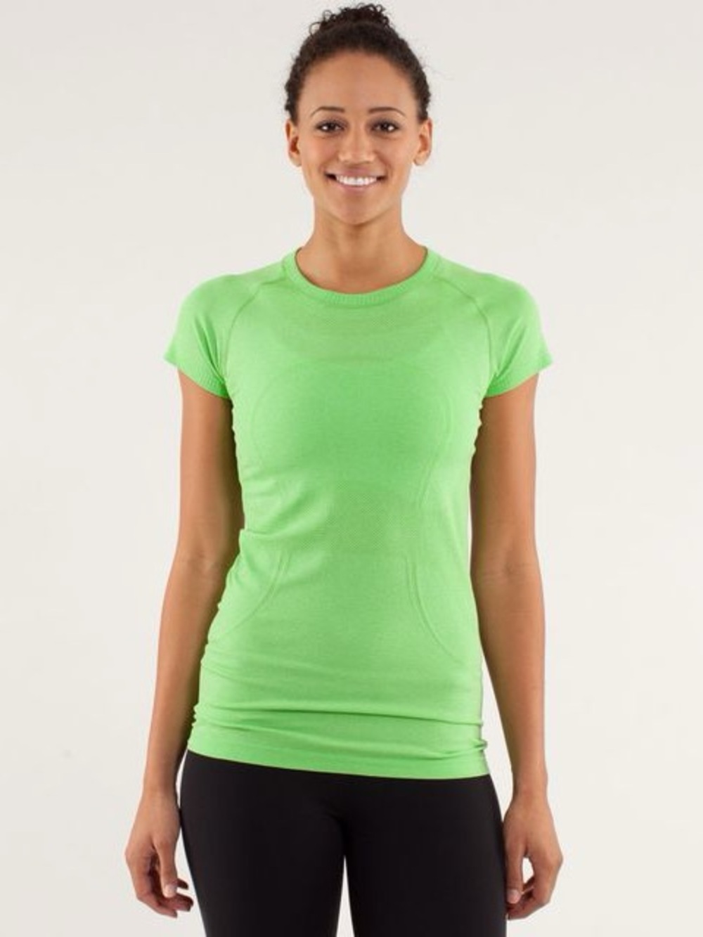 Lululemon Swiftly Tech Short Sleeve Crew Green Size 8